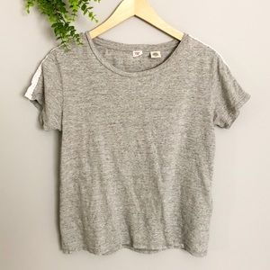 Lace derailed Levi’s T shirt